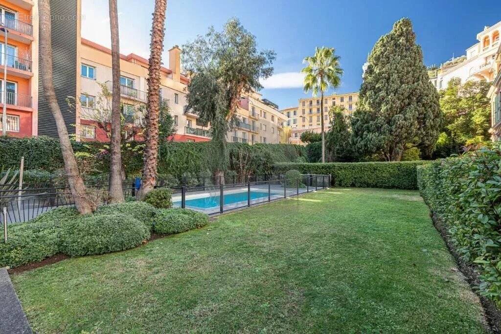 Appartement à MENTON