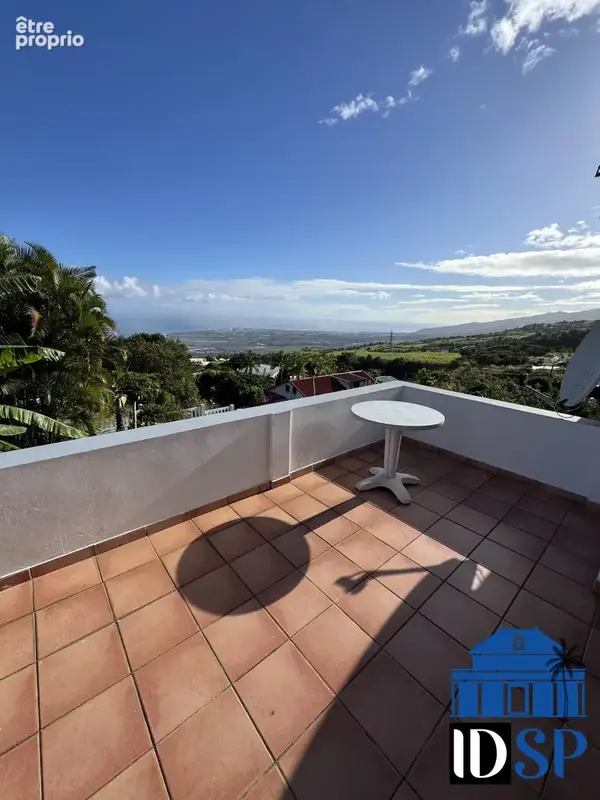 Maison 5 pièces 168 m² à vendre à Saint-Paul (97460) - photo 3