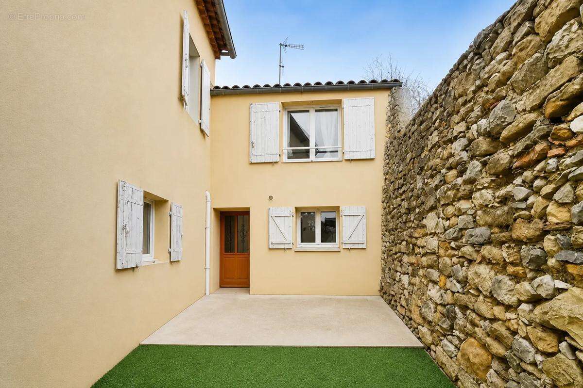 Immeuble 330m² idéal investisseur à Alès - photo 11