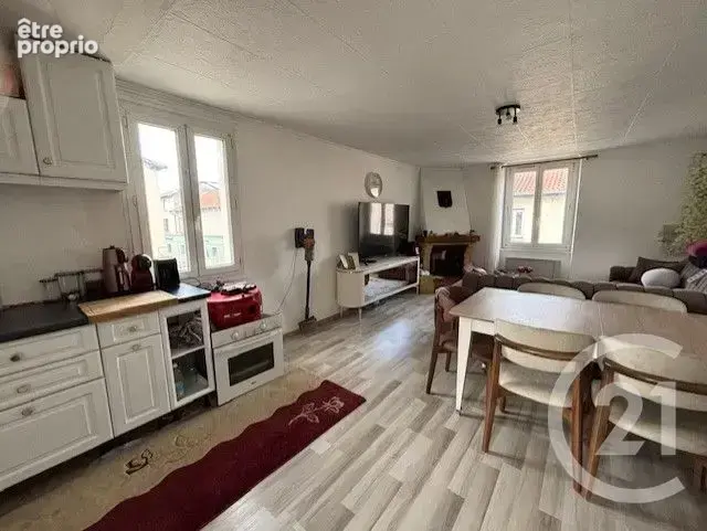 Appartement 66 m² à Grigny  - photo 1