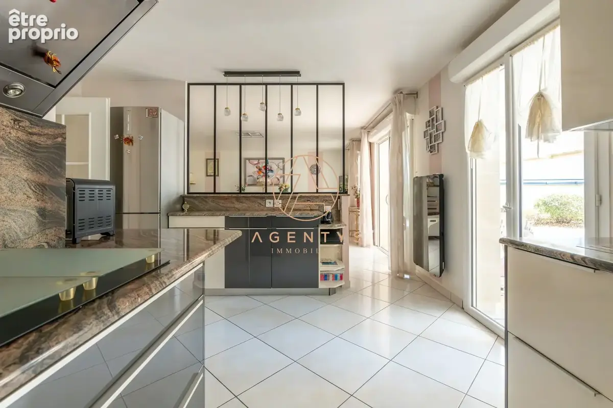 Appartement 5 pièces 135 m² à vendre à Le Perreux-Sur-Marne (94170) - photo 3