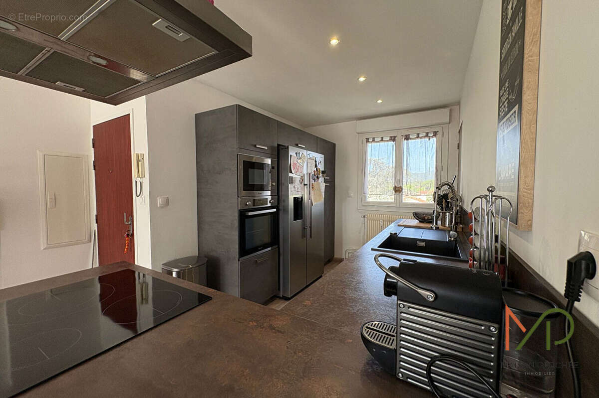 Appartement à DRAGUIGNAN