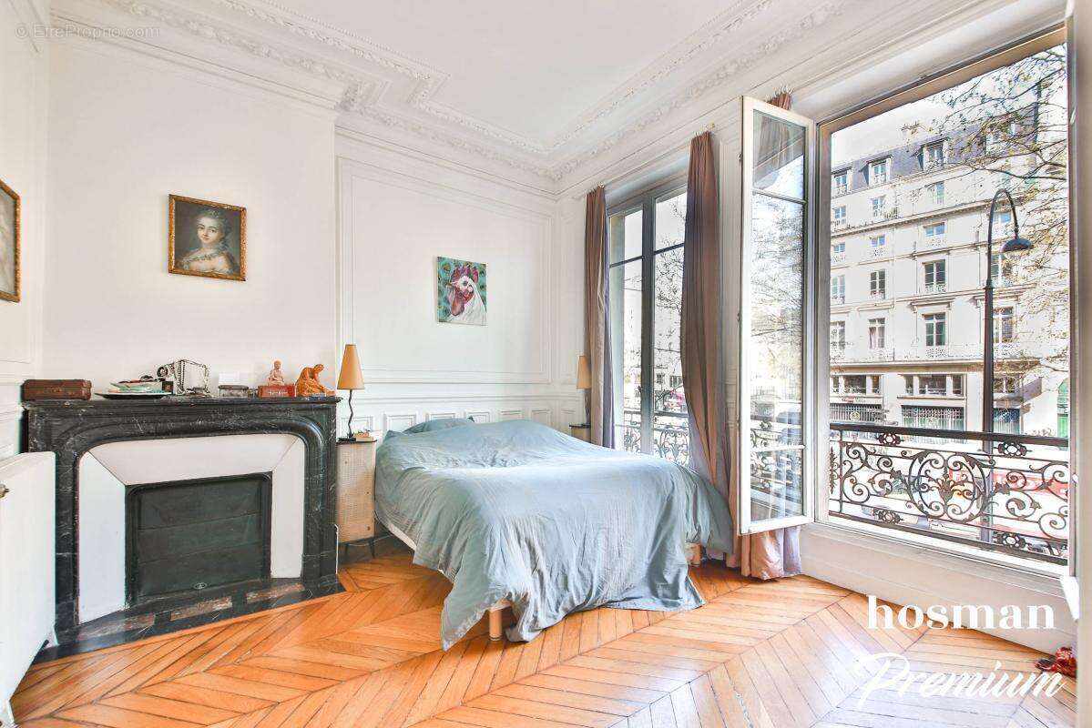Appartement à PARIS-3E