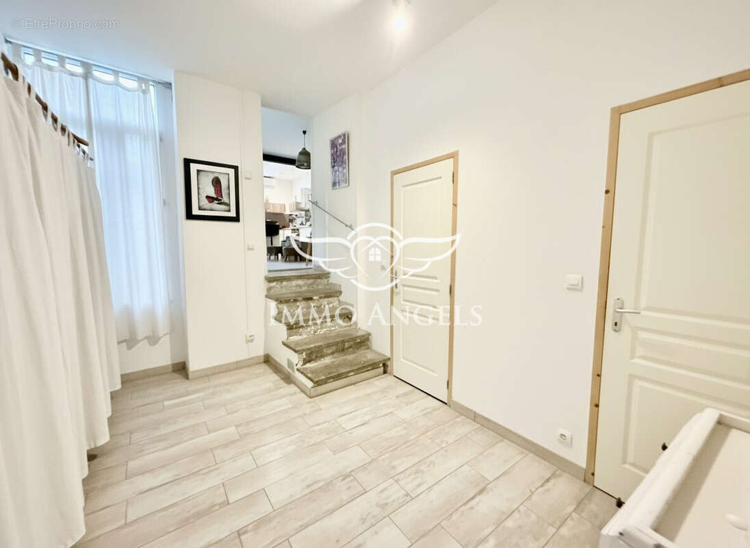 Maison à NIMES