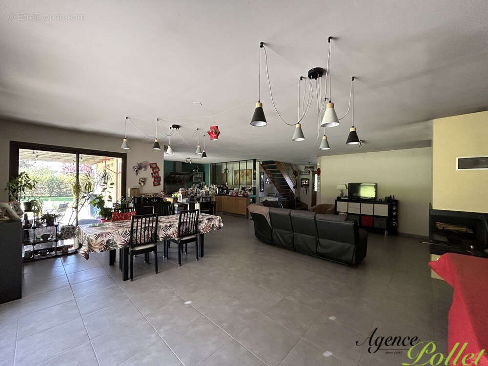 Maison à AUBIGNY-SUR-NERE