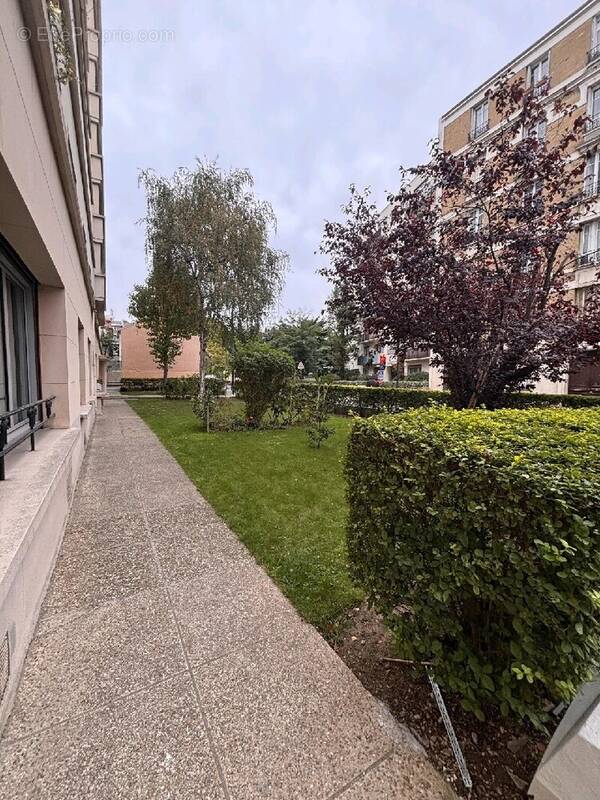 Appartement à ASNIERES-SUR-SEINE