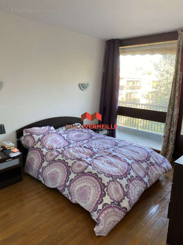 Appartement à LA CELLE-SAINT-CLOUD