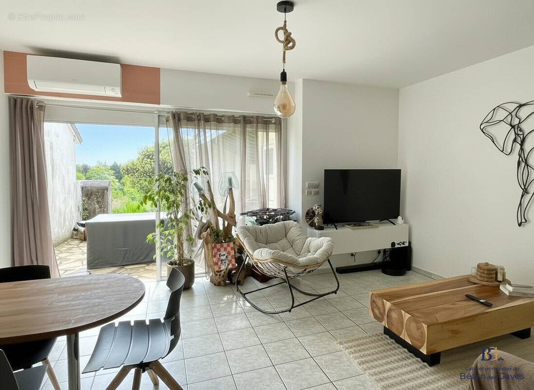 Appartement à SORDE-L'ABBAYE