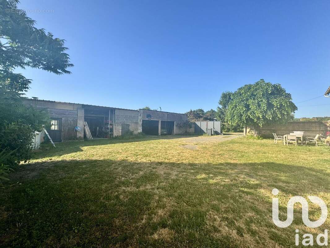 Photo 8 - Maison à LUZE