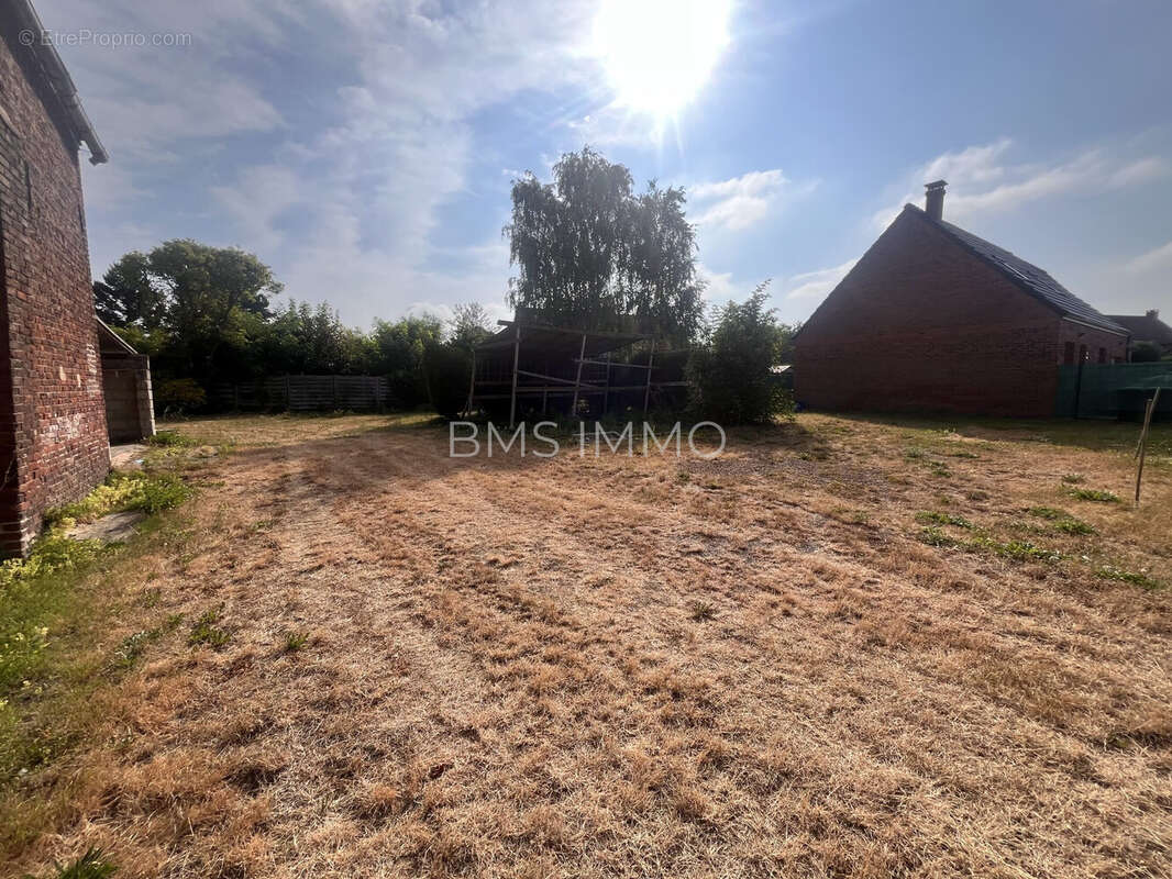 Terrain 477 m² à Avelin  - photo 3