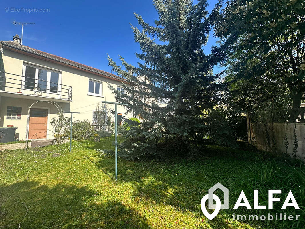 Maison à DEUIL-LA-BARRE