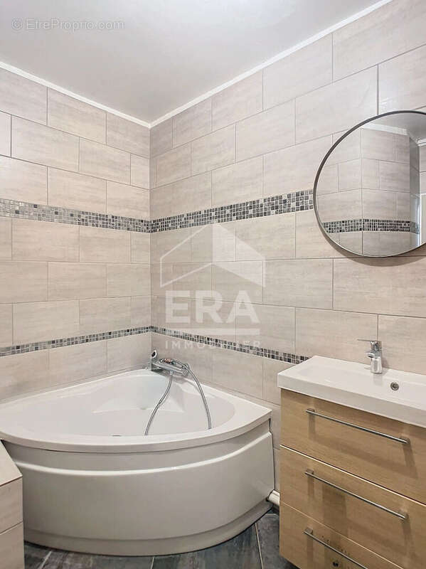 Appartement à MARSEILLE-14E