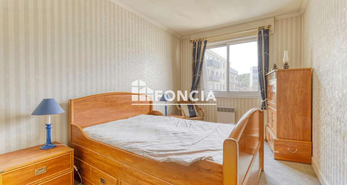 Rosny-sous-bois, appartement familial 5 pièces avec balcon filant, 2 box et 2 caves - photo 10