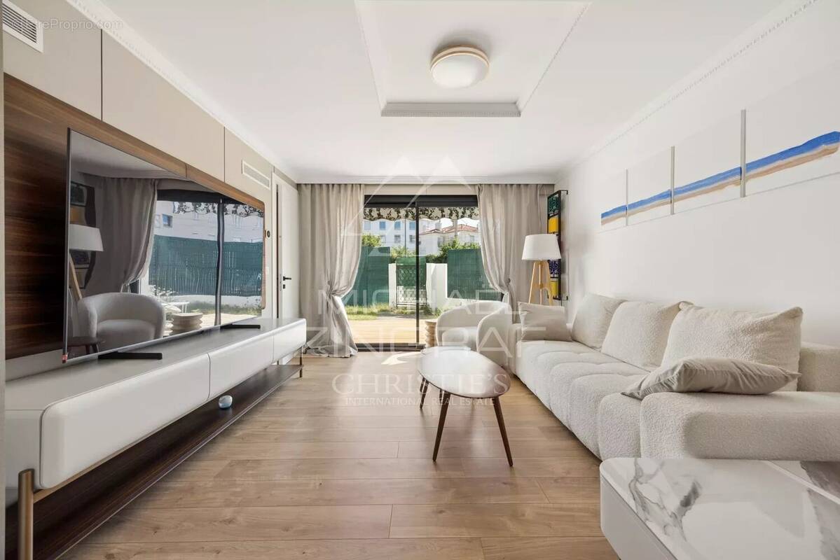 Appartement à CANNES