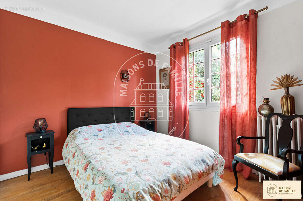 Maison à MARLY-LE-ROI