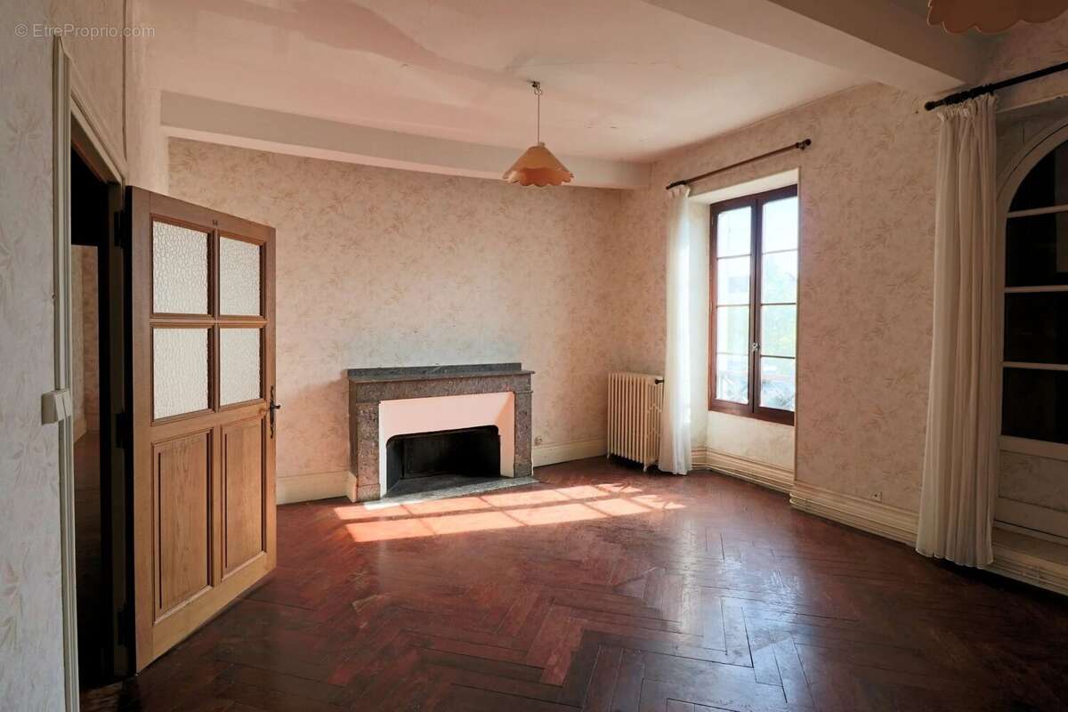 IDEAL INVESTISSEUR, appartement de 221m² pouvant être divisé - photo 3