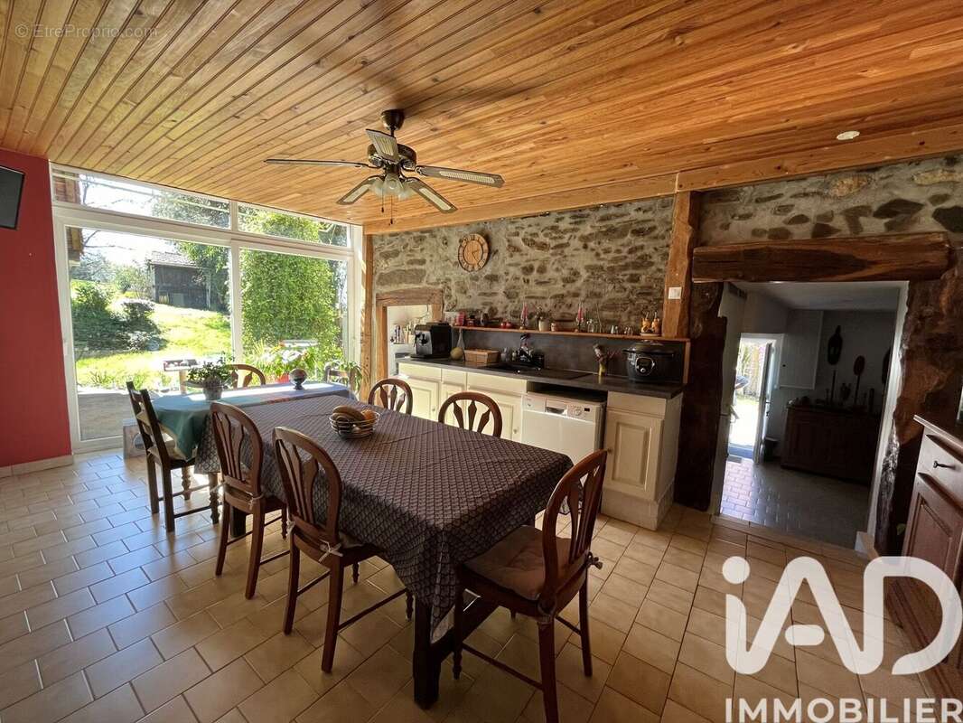 Photo 4 - Maison à MONTEMBOEUF