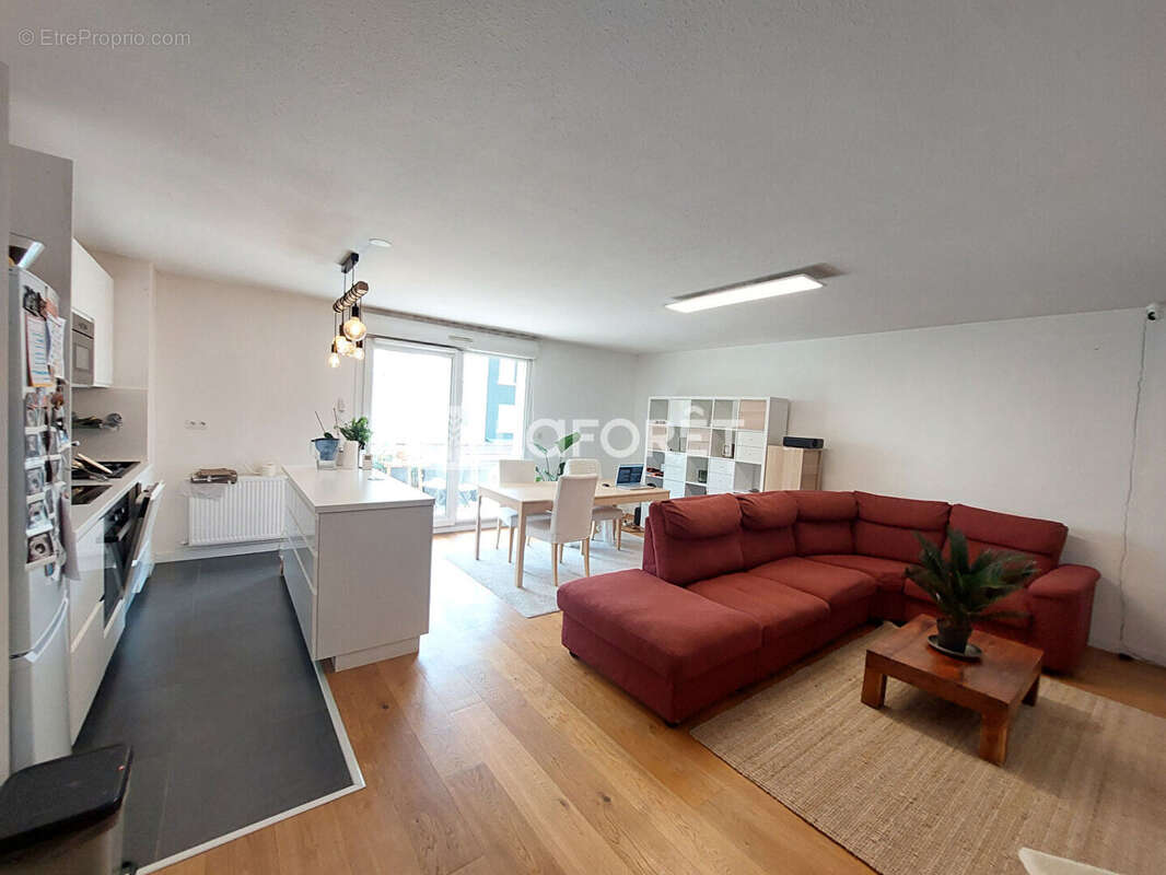 Appartement à AUDUN-LE-TICHE