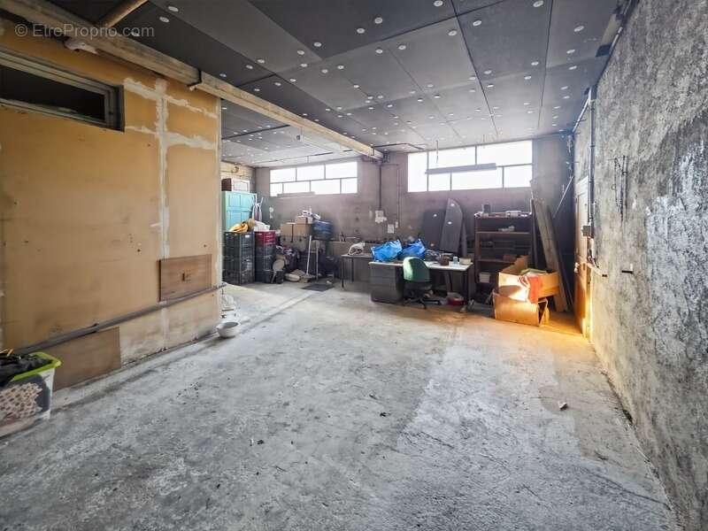 Maison familiale sur 2 000 m² de terrain – Idéale artisan, maçon, charpentier ou entrepreneur, à deux pas de Lons-le-Saunier - photo 17