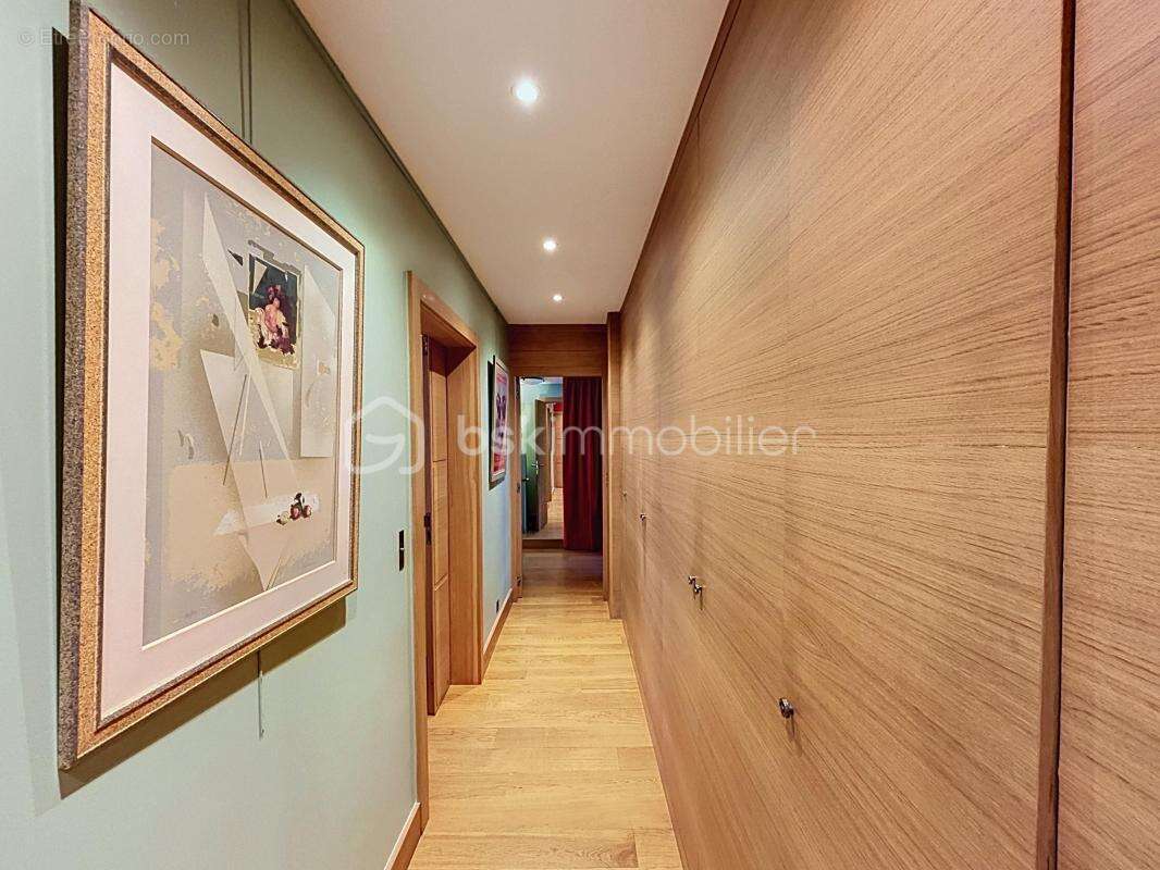 Appartement à GARCHES