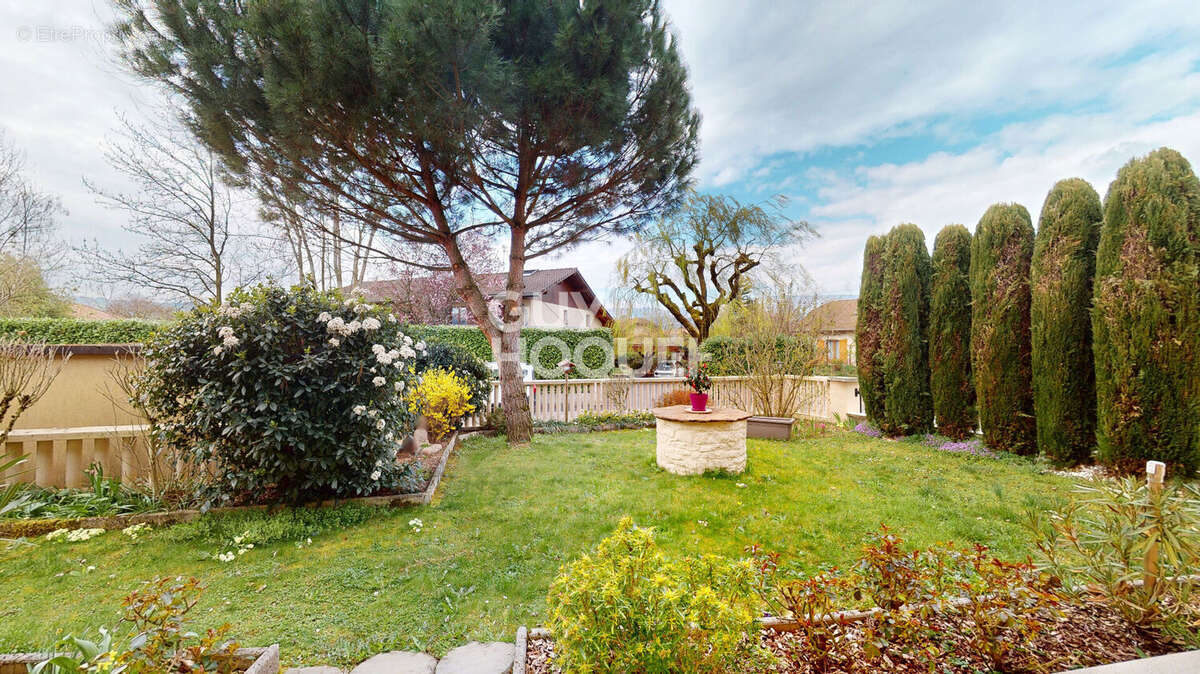Maison à REIGNIER