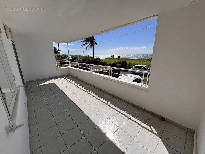Appartement à SAINTE-SUZANNE