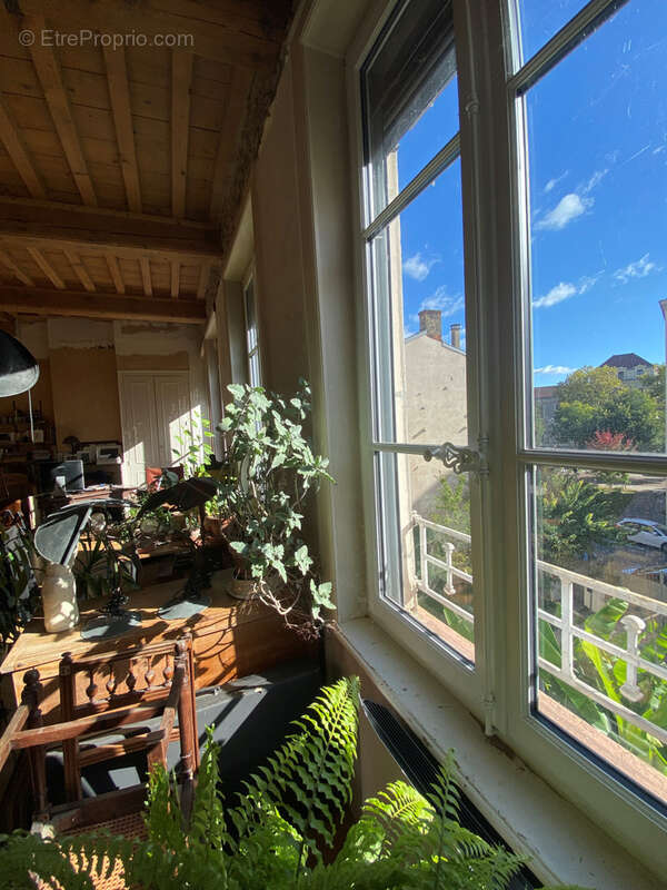 Appartement à LYON-4E
