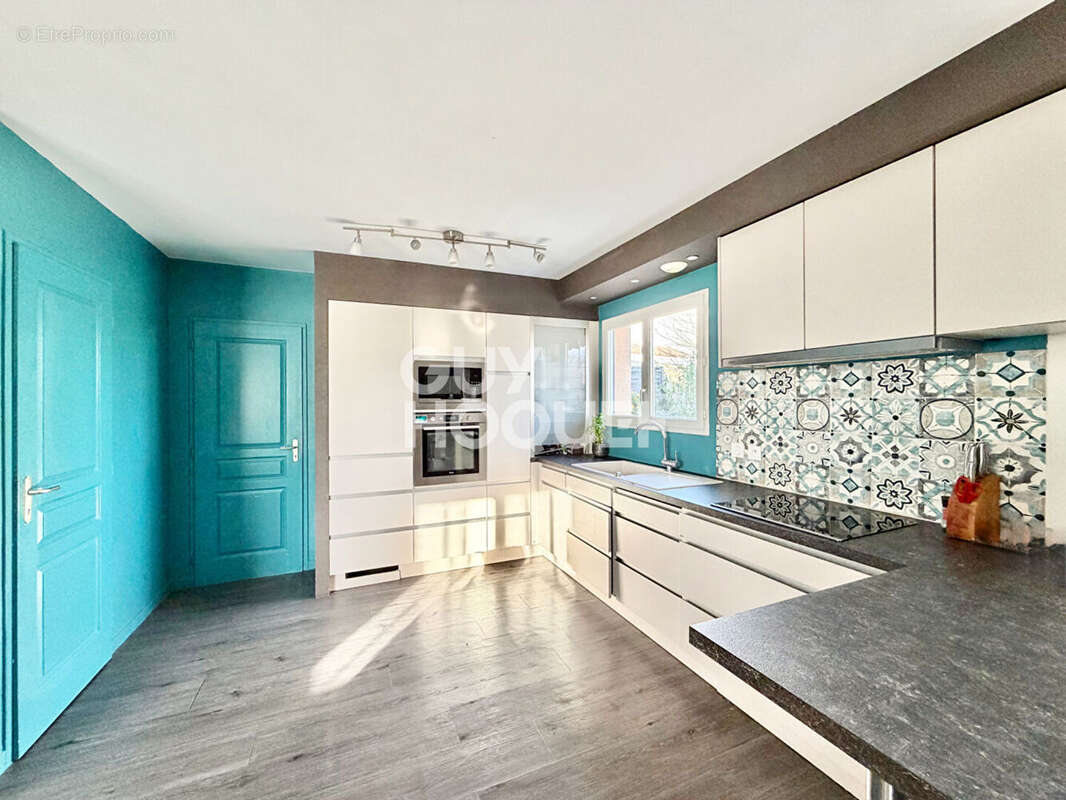 Maison à GUJAN-MESTRAS