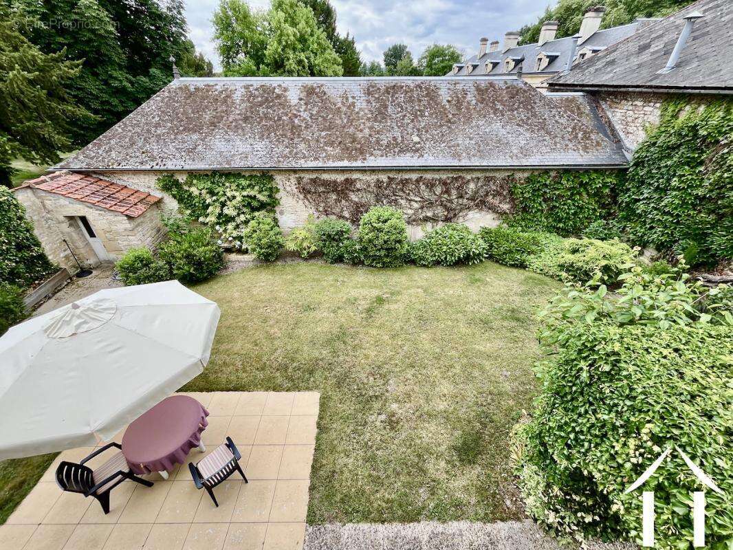Maison à ANCY-LE-FRANC