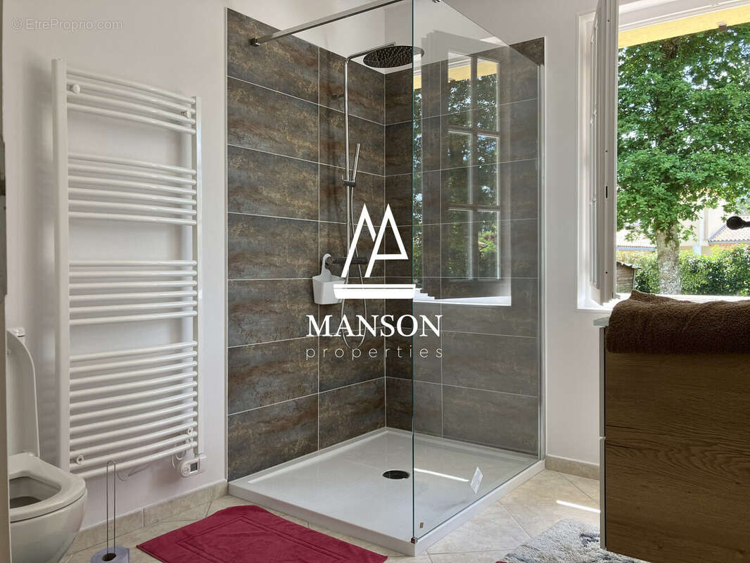 Maison à LANGON
