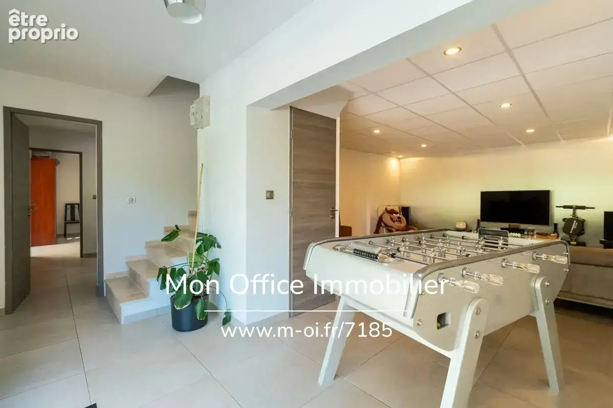 Référence : 7185-SLE - Maison contemporaine de 250 m2 au calme absolu - photo 13