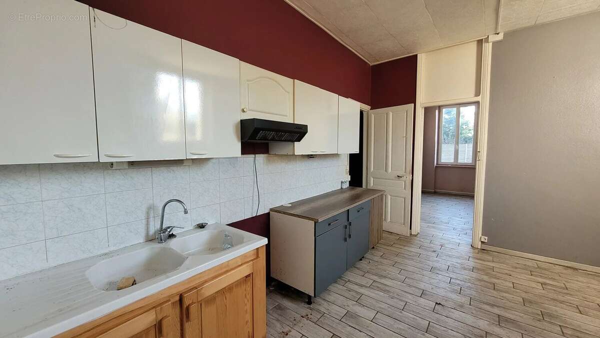 Maison à LE CHAMBON-SUR-LIGNON