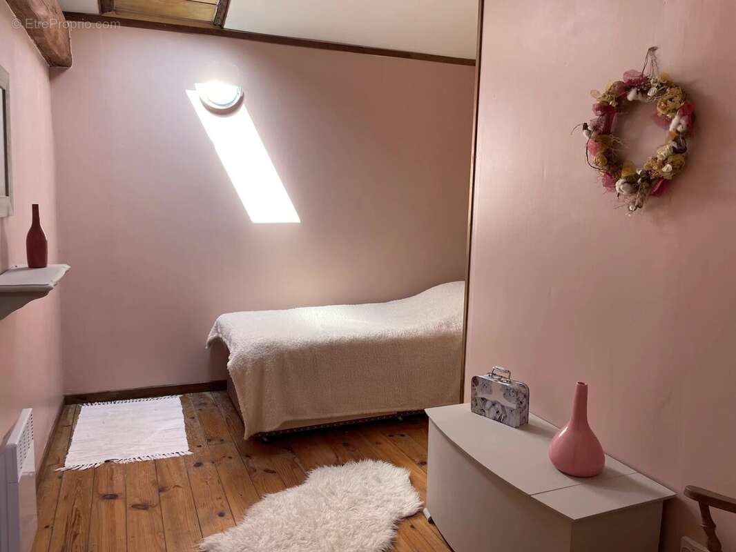 Maison à LA CROIX-COMTESSE