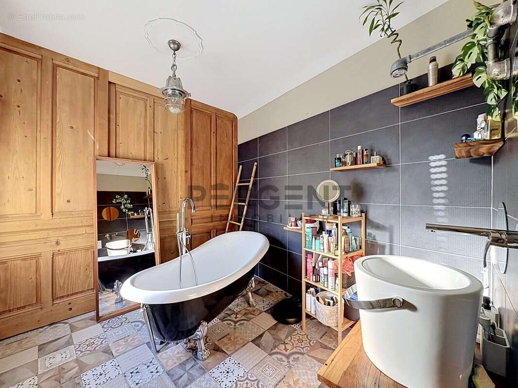 Appartement 135 m² à Reims  - photo 8