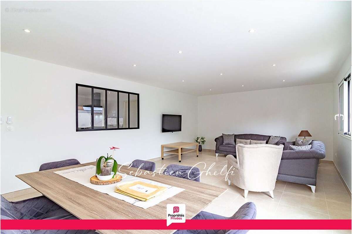 maison de plain-pied avec 3 chambres dont 1 parentale-garage-parcelle de 590 m² - photo 5