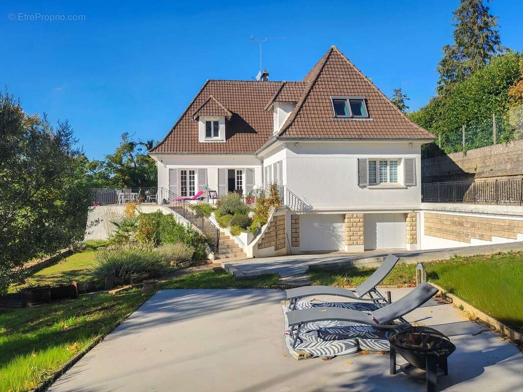 Maison à MARCOUSSIS