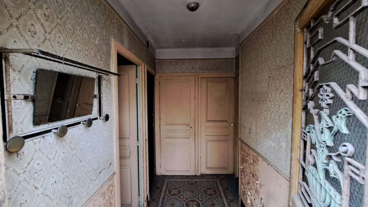 Maison à L'HAY-LES-ROSES