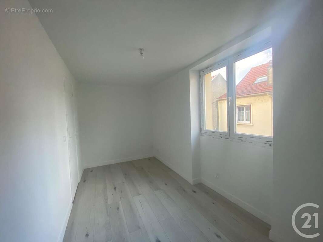 Maison à CHAMPIGNY-SUR-MARNE