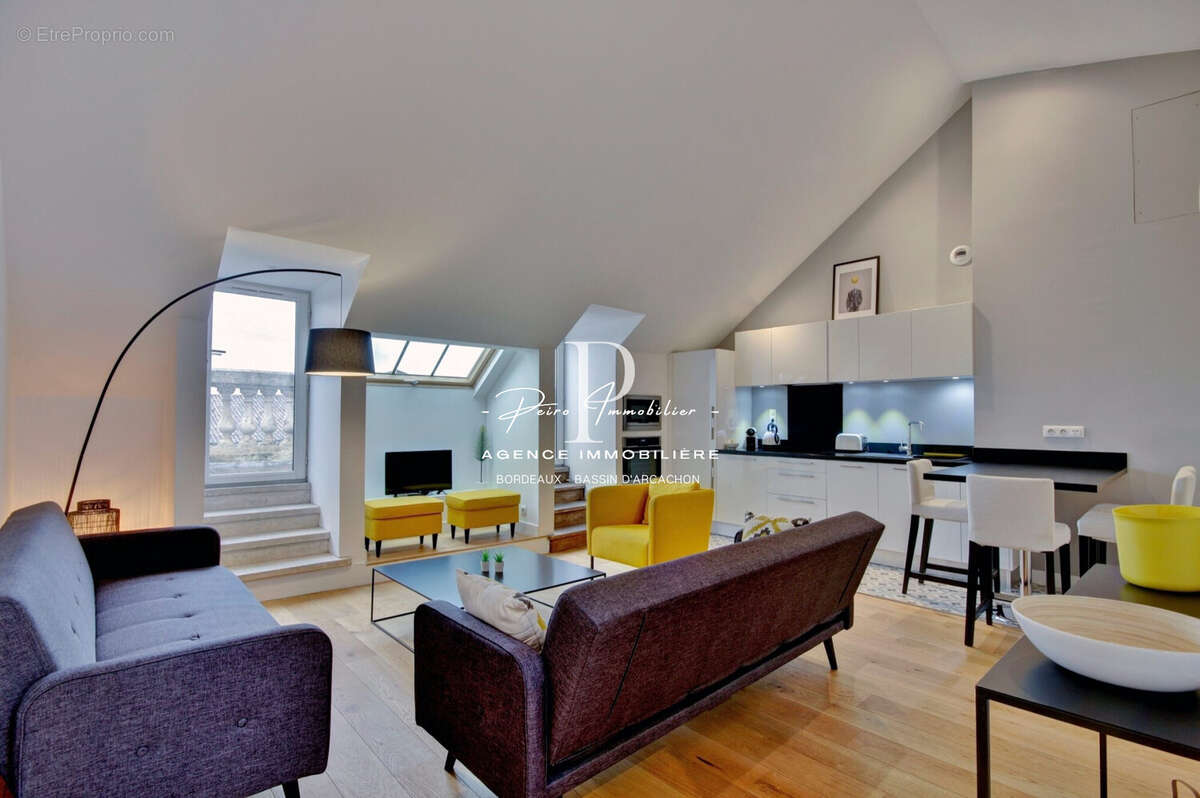 Appartement à BORDEAUX