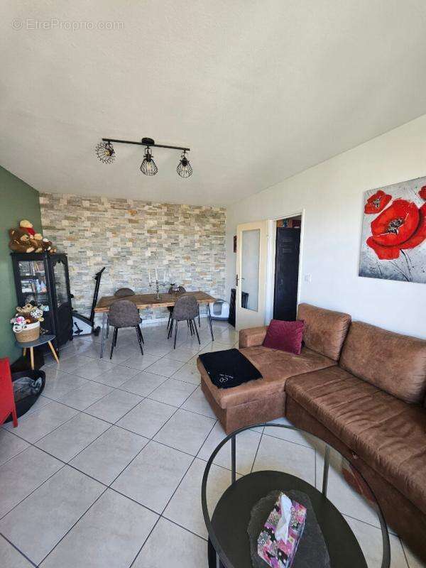 Appartement à FONTAINE-LES-DIJON