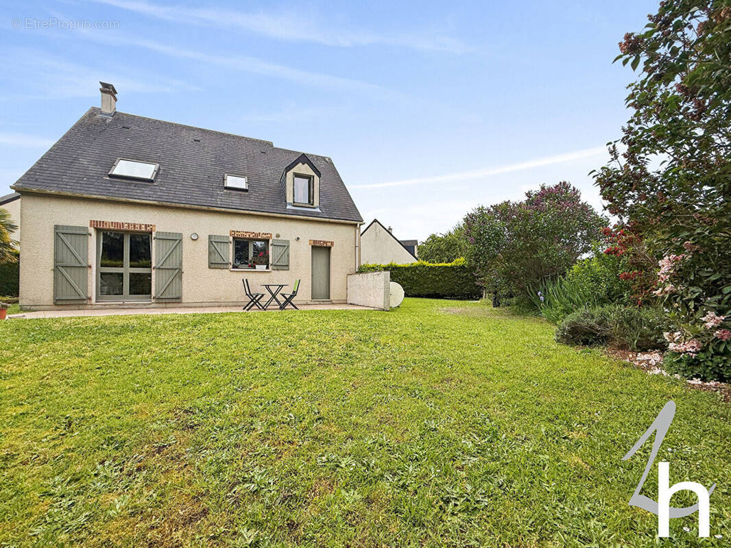 Maison à BRETTEVILLE-SUR-ODON