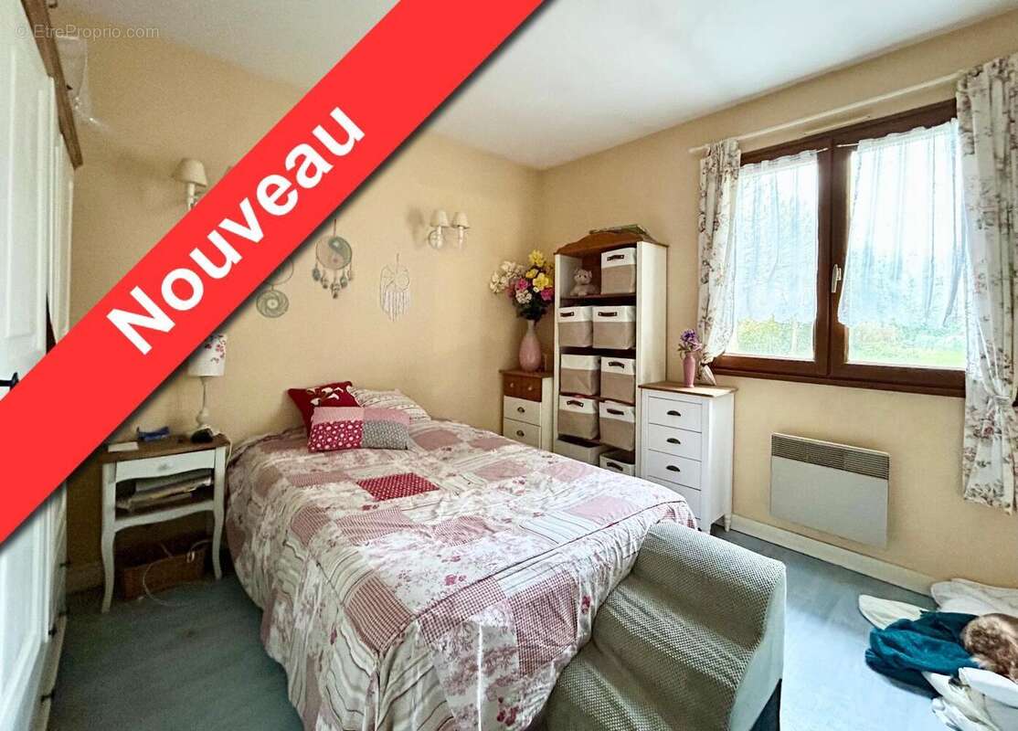   - Maison à LE PLESSIS-GRAMMOIRE