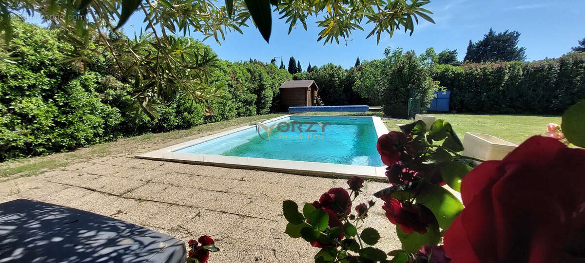 Maison à MAUSSANE-LES-ALPILLES