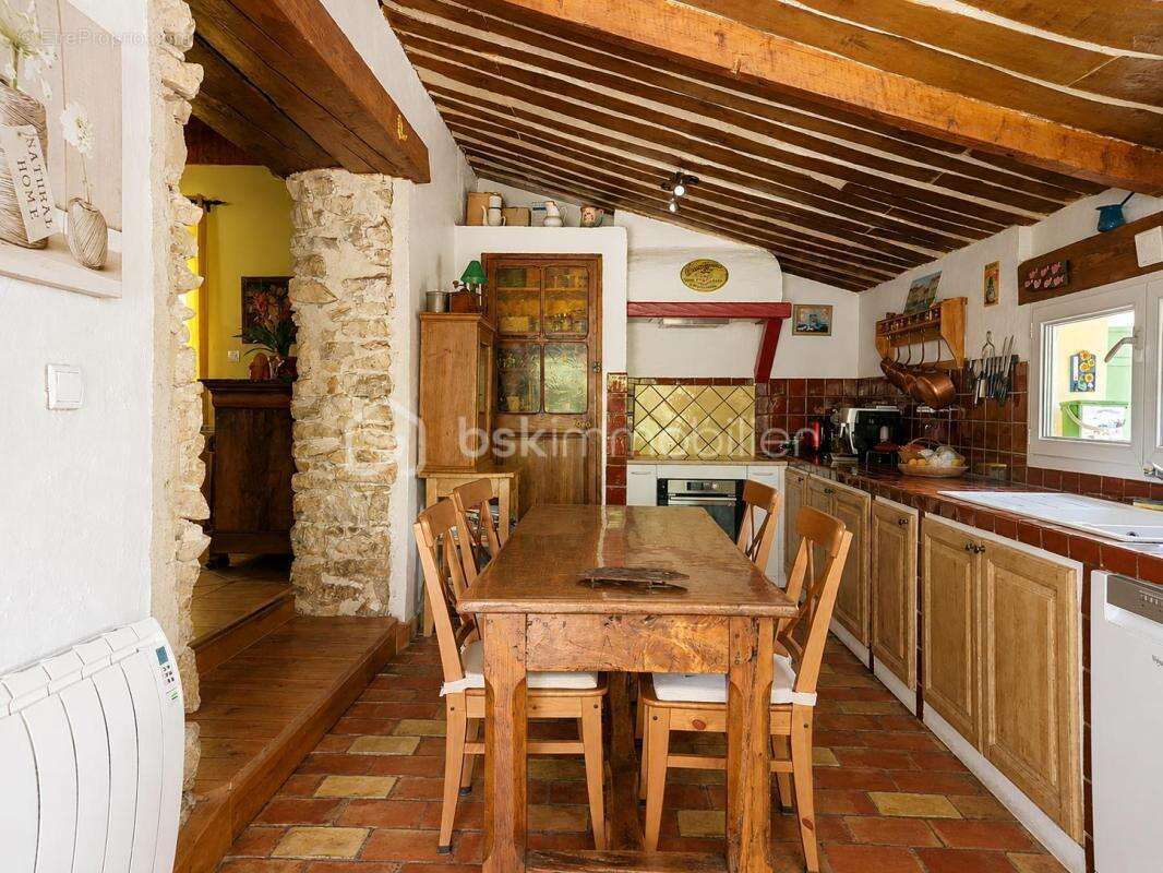 Maison à ROGNAC