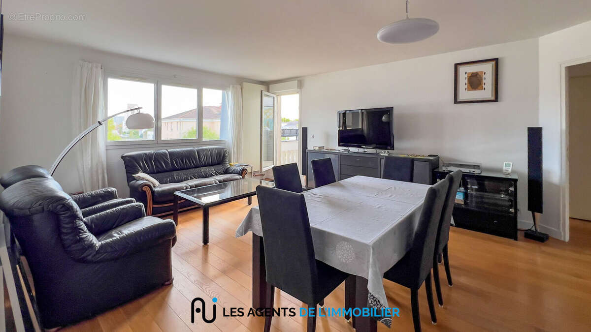Appartement Nanterre 4 pièce(s) 81,88 m2 - photo 2