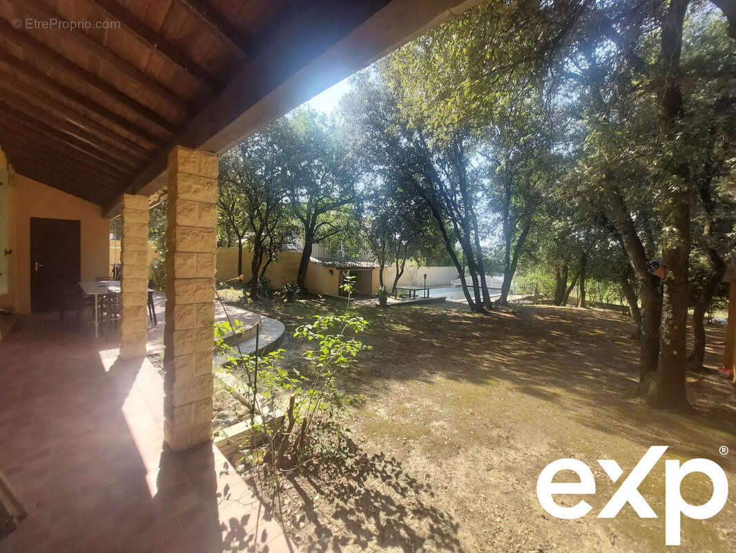 Maison à BOISSET-ET-GAUJAC