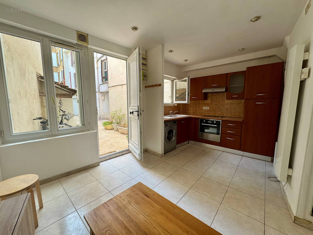 Appartement à LE PERREUX-SUR-MARNE