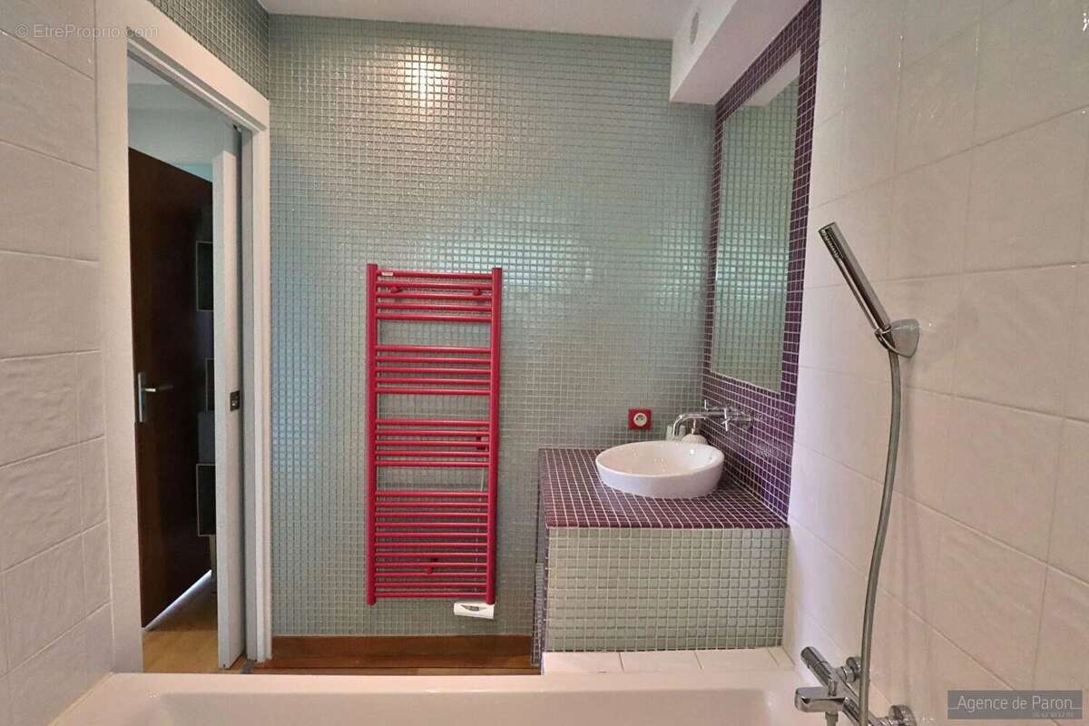 Maison à VERRIERES-LE-BUISSON