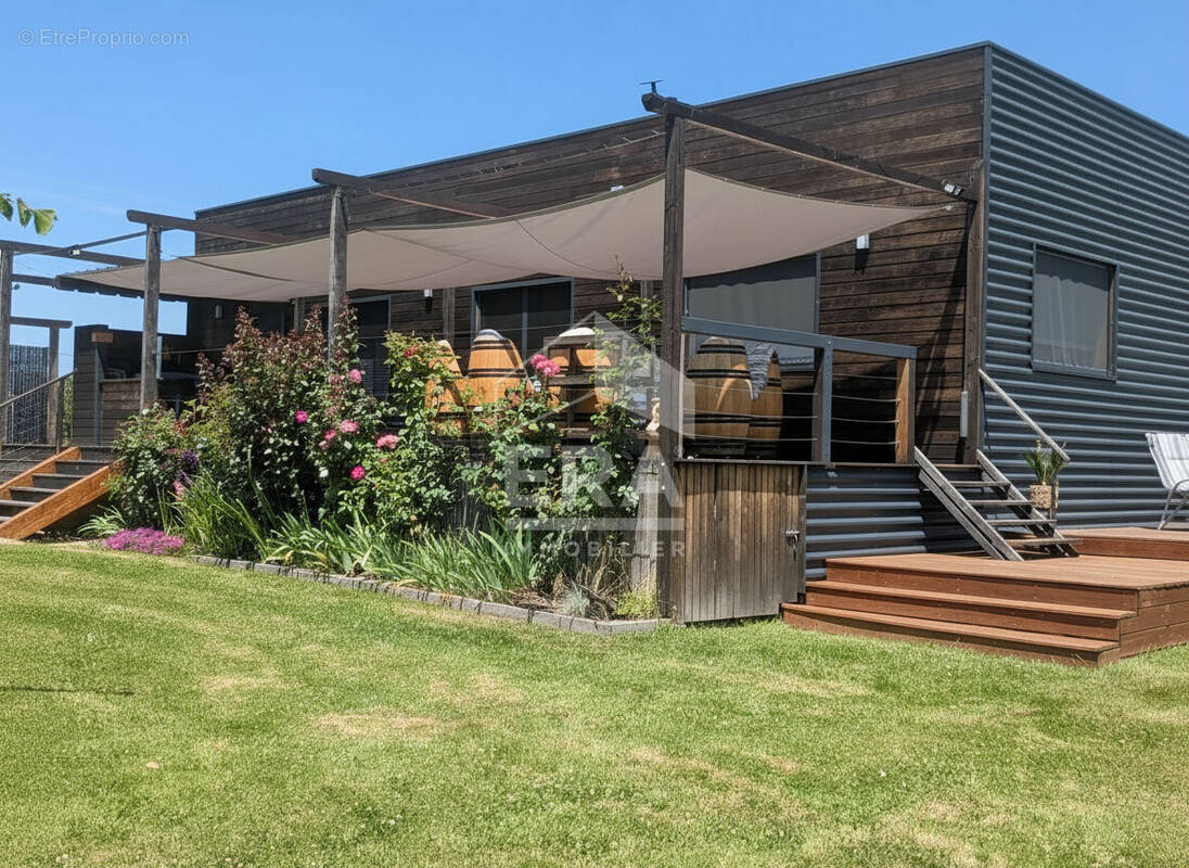 Maison à SAINT-SEURIN-SUR-L'ISLE