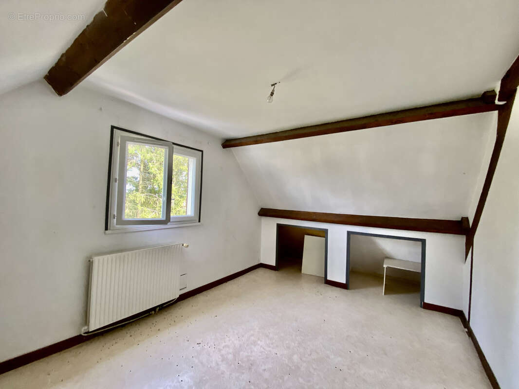 Maison à TRAINOU
